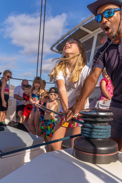 Lanzarote: Luxury Sailing Excursions to Papagayo - An hour along Lanzarote’s volcanic coast