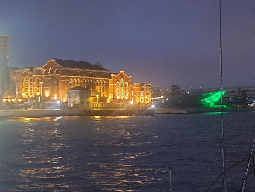 Lisbon: Champagne Sailing Tours - Taking the wheel under sail