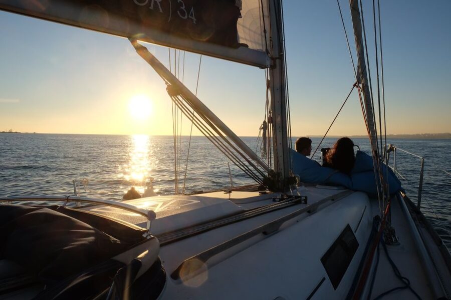 Lisbon: City Skyline Sailboat Cruise with Drink and Snacks - A drink, local snacks, and the right pace