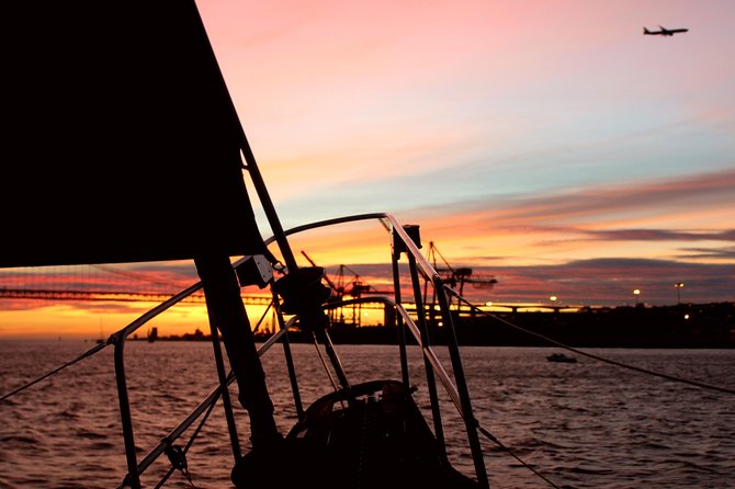 Lisbon: Daylight or Sunset on a Vintage Sailboat - Praça do Comércio and Lisbon’s lower city