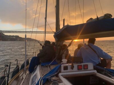 Lisbon: Sailboat Sunset Tour with a Drink