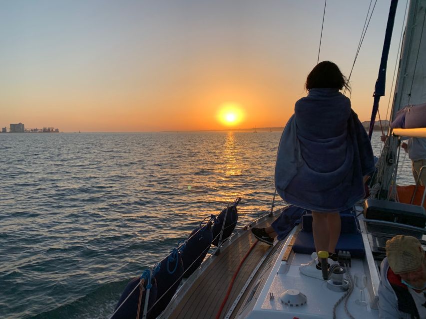 Lisbon: Sunset Sailing Cruise with Wine - Sunset timing and the weather question