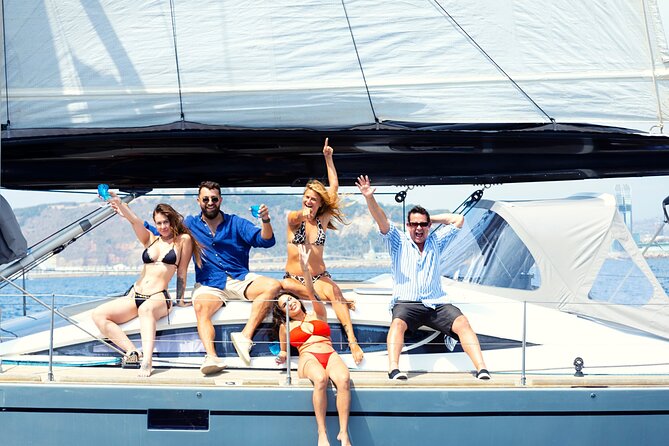 Luxury Private Yacht Sailing Tours in Barcelona - Weather, Timing, and What to Pack