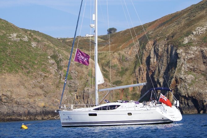 Luxury Sailing Experience Day with Champagne and Lunch or Dinner - The Isle of Wight coast and the Needles