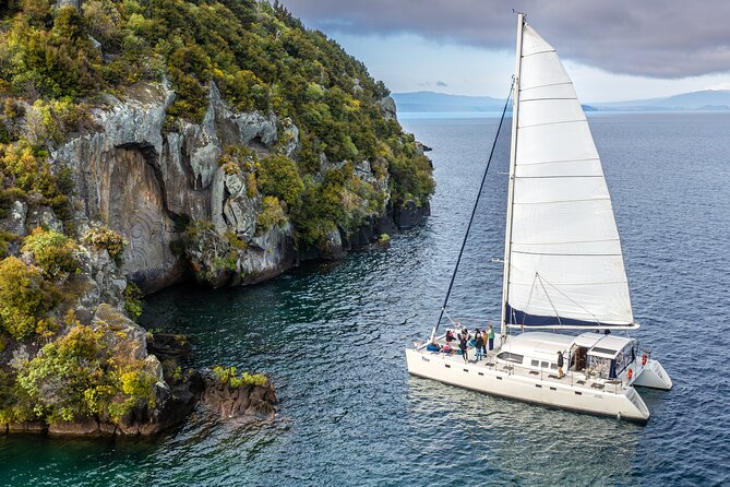 Luxury Sailing - Māori Rock Carvings - Taupo Sailing Adventures - A closer look at Tiua, the 53-foot catamaran