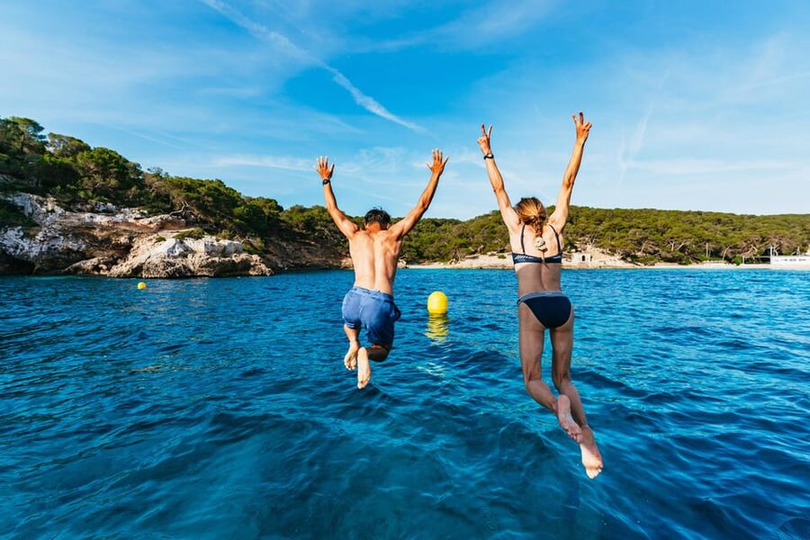 Mallorca: Midday or Sunset Sailing with Snacks and Open Bar - Why this Palma sailing trip is worth considering