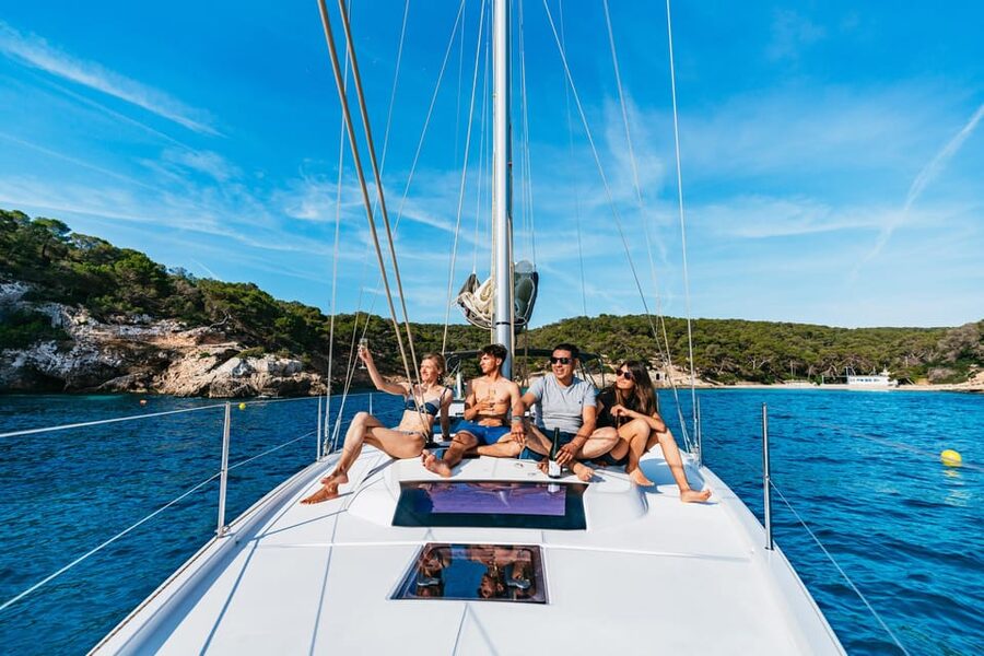 Mallorca: Midday or Sunset Sailing with Snacks and Open Bar - Sailing past Palma’s coast