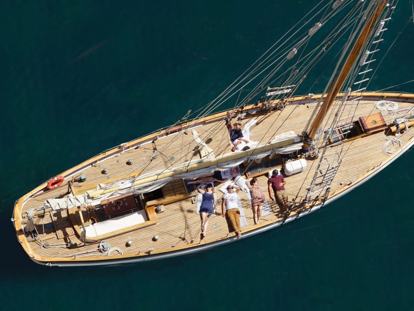 Marseille: Sailboat Cruise with Lunch, Swim & Organic Wine - Swimming in the Calanques