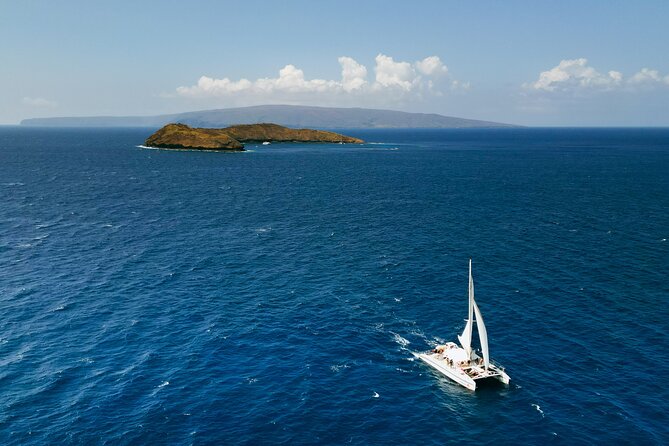 Molokini Snorkel and Performance Sail: Mā’alaea Harbor - Snorkeling inside Molokini Crater