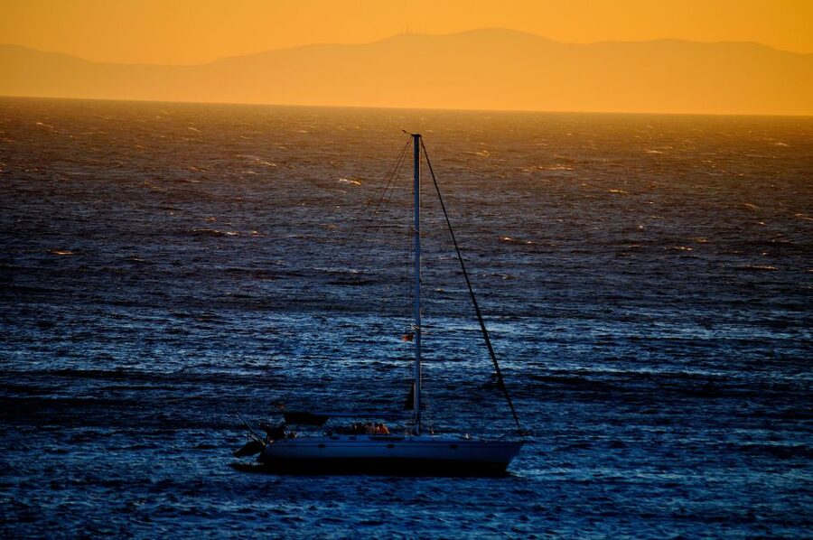 Mykonos: Sunset Sail Cruise to Rhenia, Beach Hopping, Dinner - Who will enjoy this cruise most