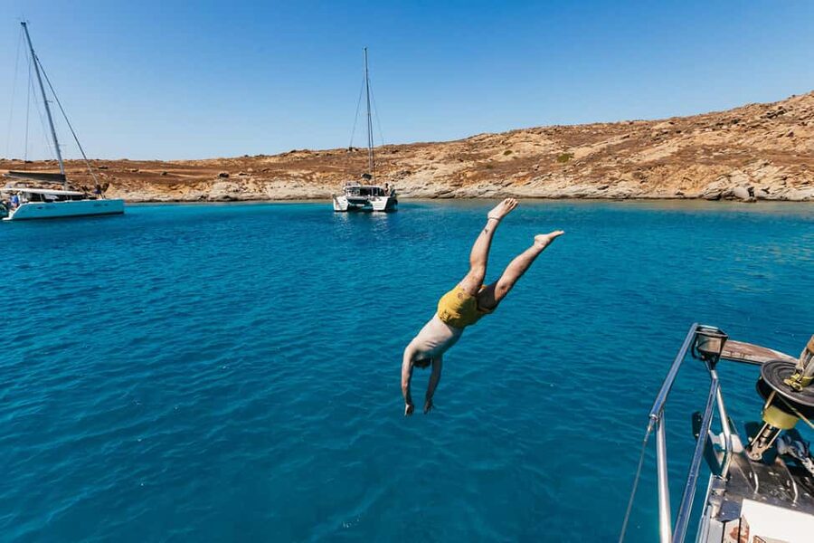 Naxos: Sailing Cruise with Lunch & Drinks - Who should book this Naxos cruise?
