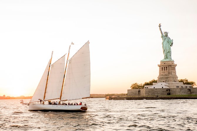 New York Sunset Schooner Cruise on the Hudson River - Meeting the schooner at Chelsea Piers