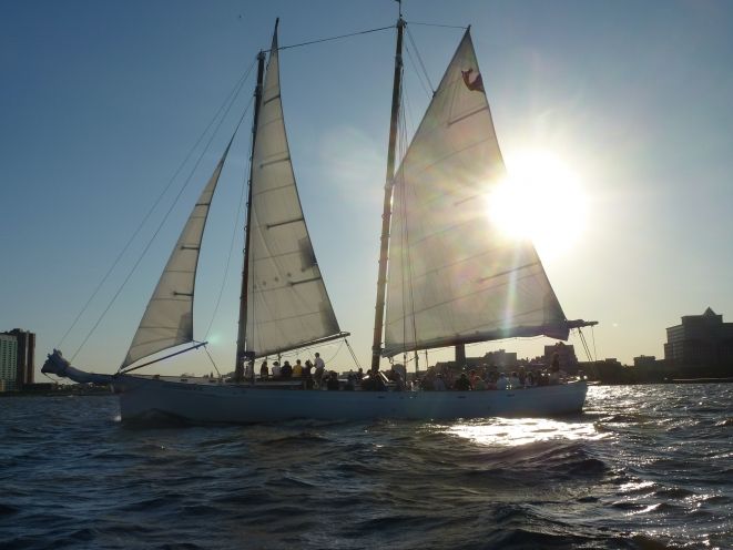 NYC: Sunset Sail Aboard Schooner Adirondack - Weather and comfort: the honest trade-off
