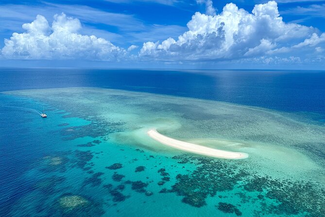 Outer Reef Mackay Cay Sail & Snorkel Adventure from Port Douglas - Mackay Cay and the Outer Reef sites
