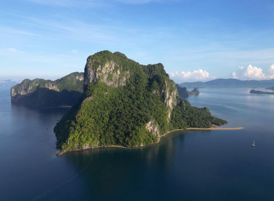Palawan: Private Sailing Yacht Cruise in El Nido - Lagen Island: more swimming, beach time, and room to relax