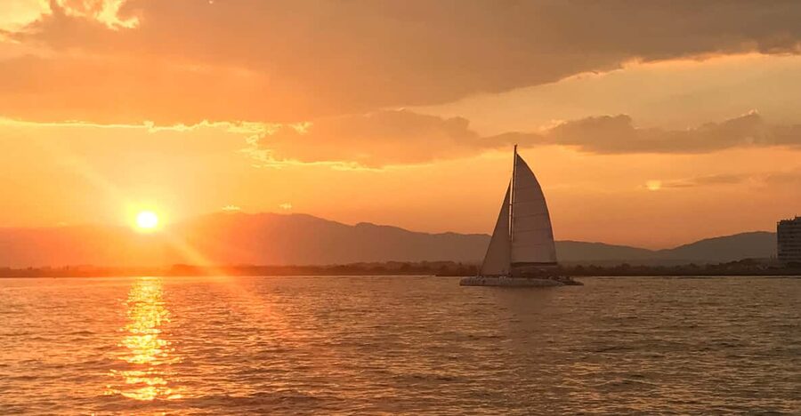 Palma de Mallorca: Sunset Sailing Catamaran Trip with Drink - Key points to know before you sail