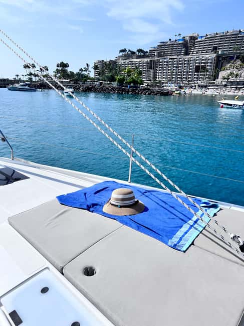 Pasito Blanco : Private sailing tour with food & drinks - What Christoph and Maria add to the day