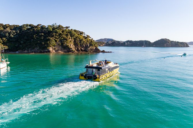 Phantom Sailing Bay of Islands - The afternoon sail back to Russell