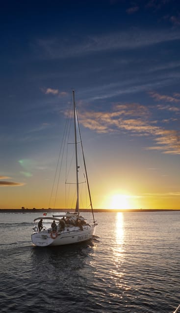 Porto: Charming Sailboat Cruise with Port Wine,Sunset Option - Sunset, port wine, and the right time of day