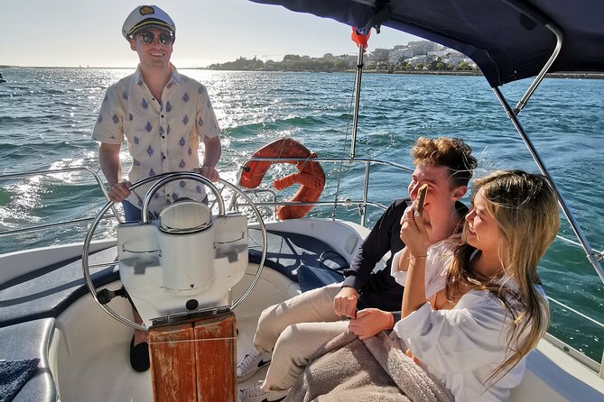 Porto: Sunset or Daytime, Charming Sailboat Cruise on the Douro River - Arrábida Bridge and the first Douro views