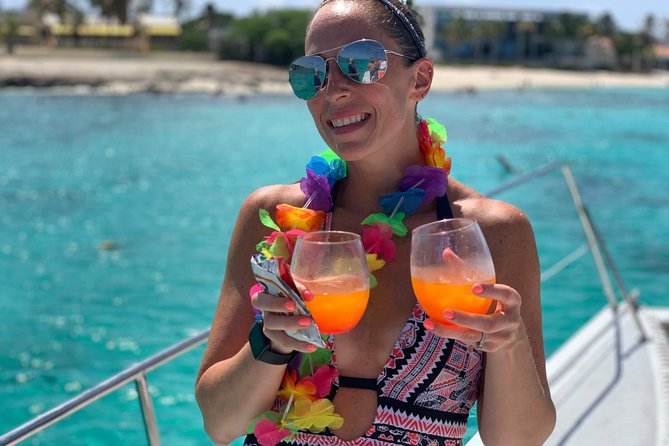 Premium Catamaran Afternoon Sail: Snorkeling and Lunch - What $74.99 buys you in Aruba