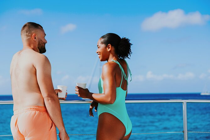 Premium Morning Snorkel Sail with Champagne Brunch - Stop one: an easy introduction to Aruba’s sea life