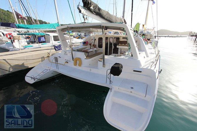 Private Luxury Catamaran Yacht. Full or Half Day Charter - Sail, Beach, Snorkel. - Beaches and the appeal of Honeymoon Beach