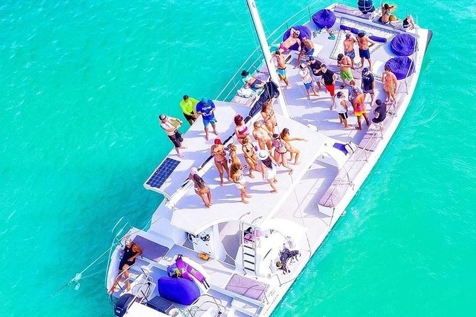 Private Sailing Catamaran - What the $750 group price really means