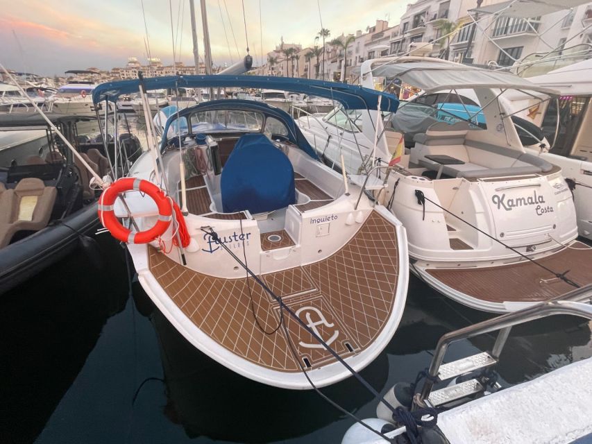 Puerto Banús by Sailboat: Discover Marbella’s Luxury Coast - Drinks, music, and the social side
