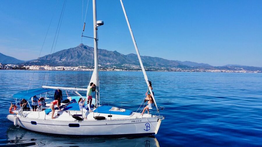 Puerto Banús by Sailboat: Discover Marbella’s Luxury Coast - Shared boat or private sailing?