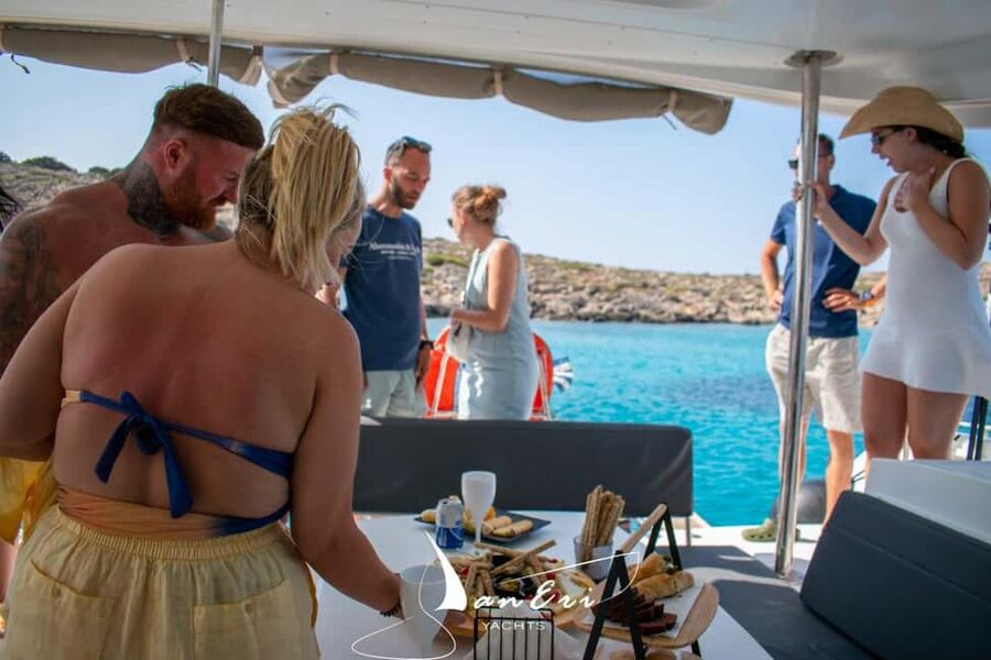 Rethymno: Sailing Catamaran Cruise with Meal & Drinks - Transfers, meeting points, and small practical details