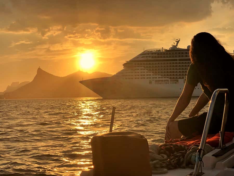 Rio de Janeiro: Sunset Sailing Tour - Small group or private sailing?