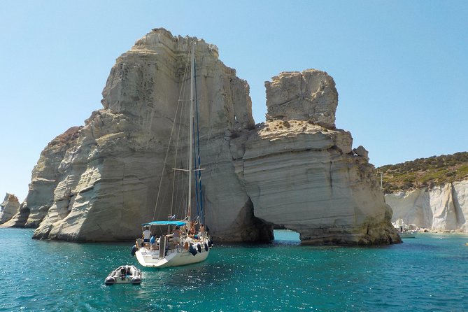 Round of Milos and Poliegos Sailing boat snorkelling cruise - Kalogries: a quiet first swim