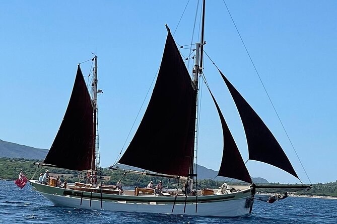 Sailing day trip on Tall Ship Andrea Jensen with Lunch and Wine - Cruising along Sardinia’s Coral Riviera
