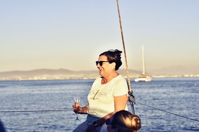 Sailing in The Bay by Catamaran (One Hour) - The opening minutes on Table Bay