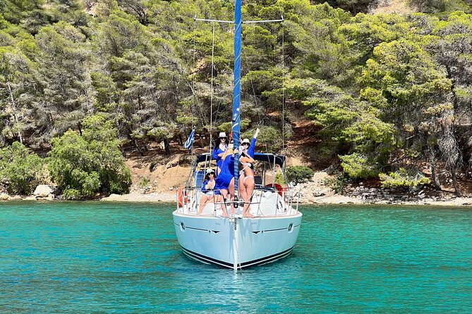 Sailing Nafplio | All Inclusive Half-Day Cruise - Leaving Nafplio harbor for Bourtzi Castle