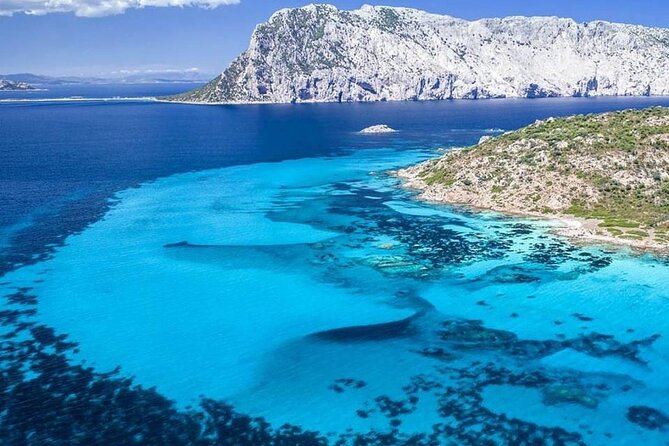 Sailing ship from Porto San Paolo (S.Teodoro-Olbia) to Tavolara, Molara - Tavolara, lunch, and a longer swim