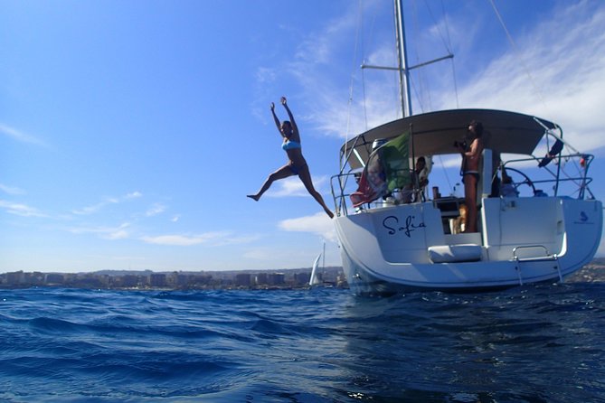 Sailing to Cyclops Islands Group Tour - Learning the basics while the yacht gets underway