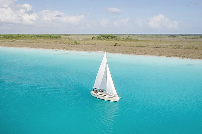 Sailing Tour through the Lagoon of the 7 Colors - Why Bacalar’s Seven Colors Lagoon is worth seeing by boat