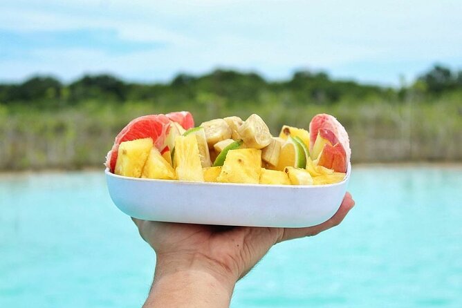 Sailing Tour through the Laguna de los Siete Colores - Fruit, beer, and a practical onboard break