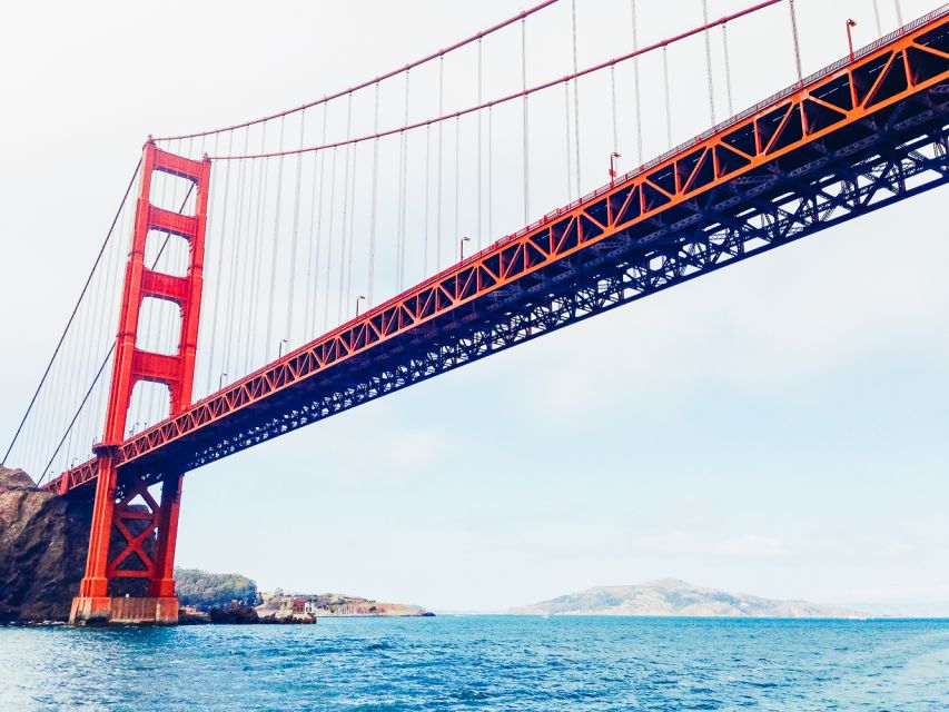 San Francisco: Bay Sailing Tour with Drinks - Pier 39 to the open bay