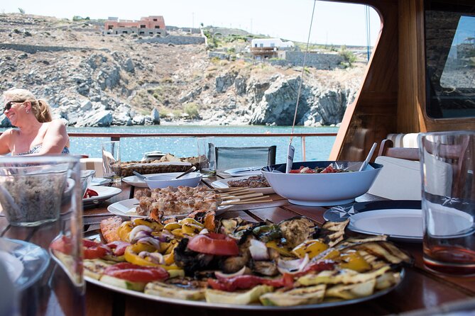 Shared Mykonos Sail Cruise to Delos and Rhenia Islands - What the $151 price really covers