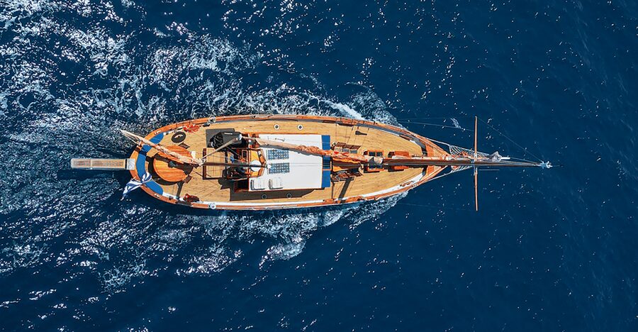 Skiathos: Wooden Sailboat Full- or Half-Day Trip with Meal - Why Katerina is a better choice than a standard boat trip
