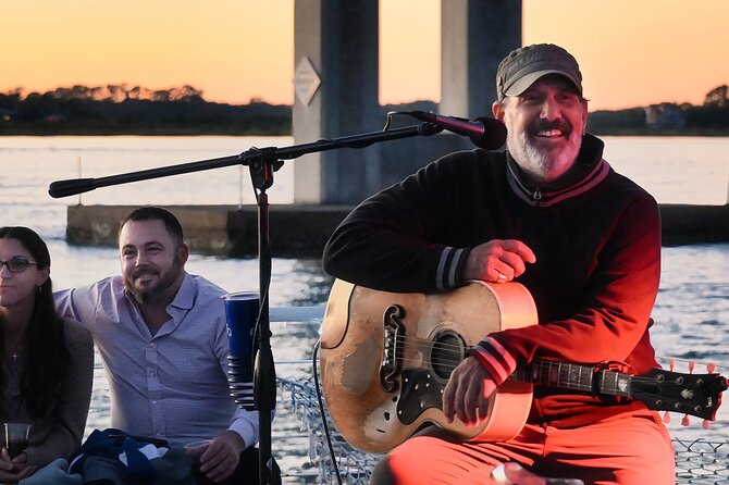 St Augustine Nights of Lights Tour with Live Music and Sunset Opt - Drinks, snacks, and the 3-D glasses