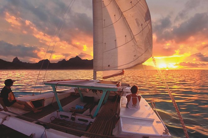 Sunset Cruise : Moorea Sailing on a Catamaran named Taboo - Meeting at Mareto Public Beach