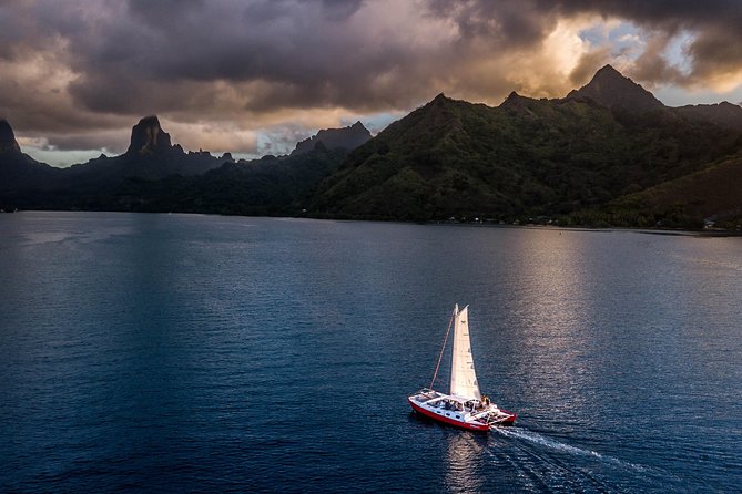 Sunset Cruise : Moorea Sailing on a Catamaran named Taboo - Sailing through Cook’s Bay