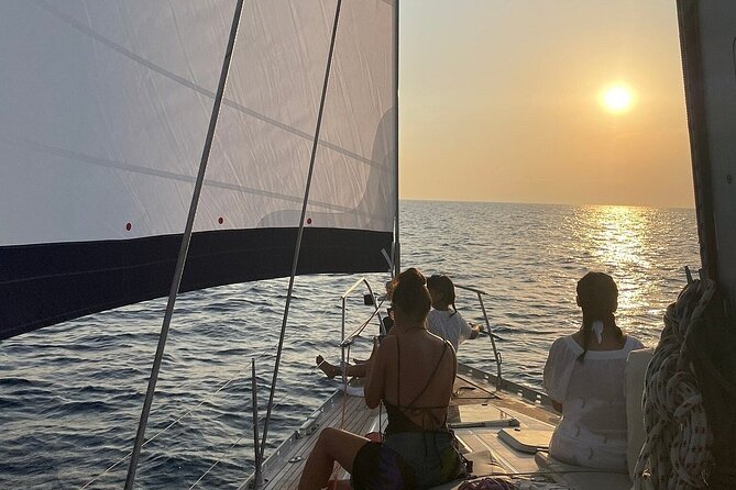 Sunset Sail Cruise to Rhenia, Mykonos Beach Safari, Dinner&Drinks - Practical details before you reserve
