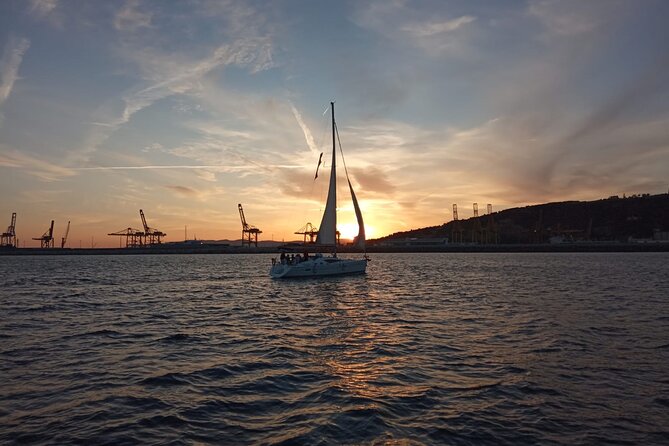 Sunset Sailing Experience w/ Live Spanish Guitar & Spanish Tapas - Tapas, cava, wine, and the value of the fare