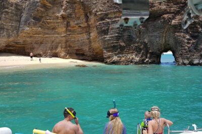 Tropical Catamaran Snorkeling & Sailing