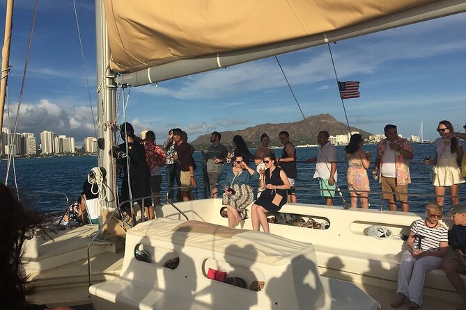 Waikiki Sunset Cocktail Sail with Open Bar - Who gets the best value